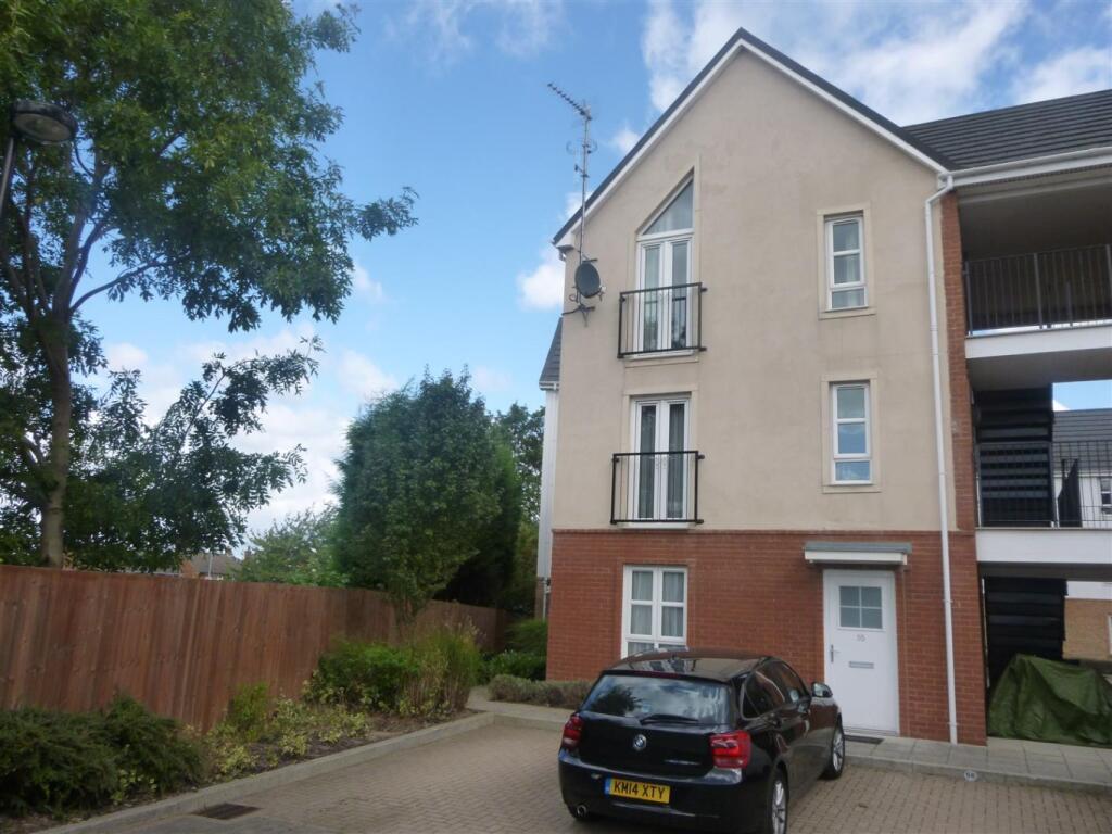 Main image of property: Heathlands Grange, Burton-On-Trent, Staffordshire, DE15 9GZ