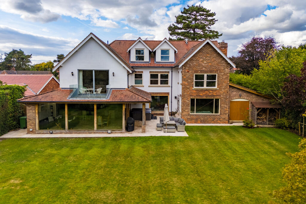 Main image of property: Top Lane, Copmanthorpe, York