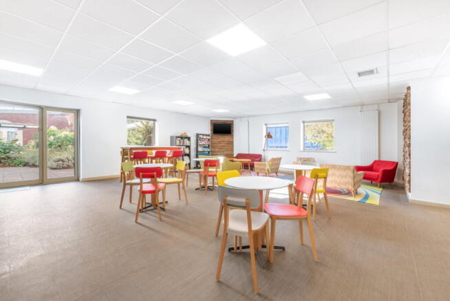 Photo 4