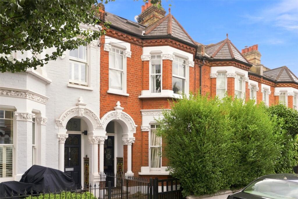 Main image of property: Broomwood Road, Between the Commons, SW11