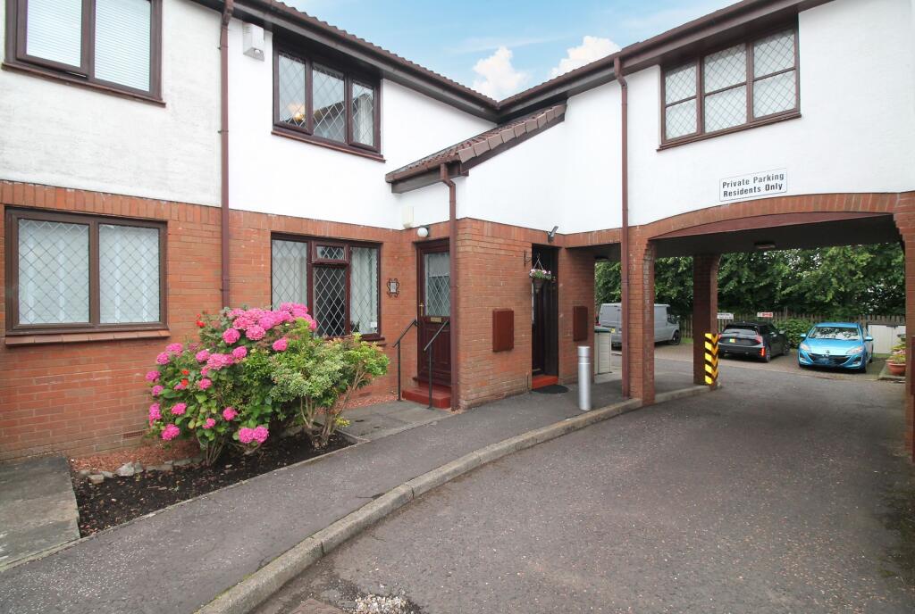 Main image of property: 73 Woodlands Park, Thornliebank, Glasgow, G46 7RZ