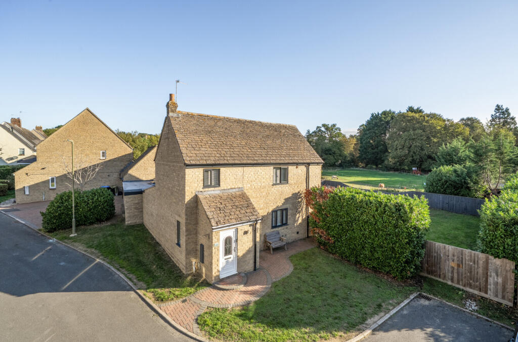 Main image of property: Thorpes Field, Alvescot, Bampton, Oxfordshire, OX18
