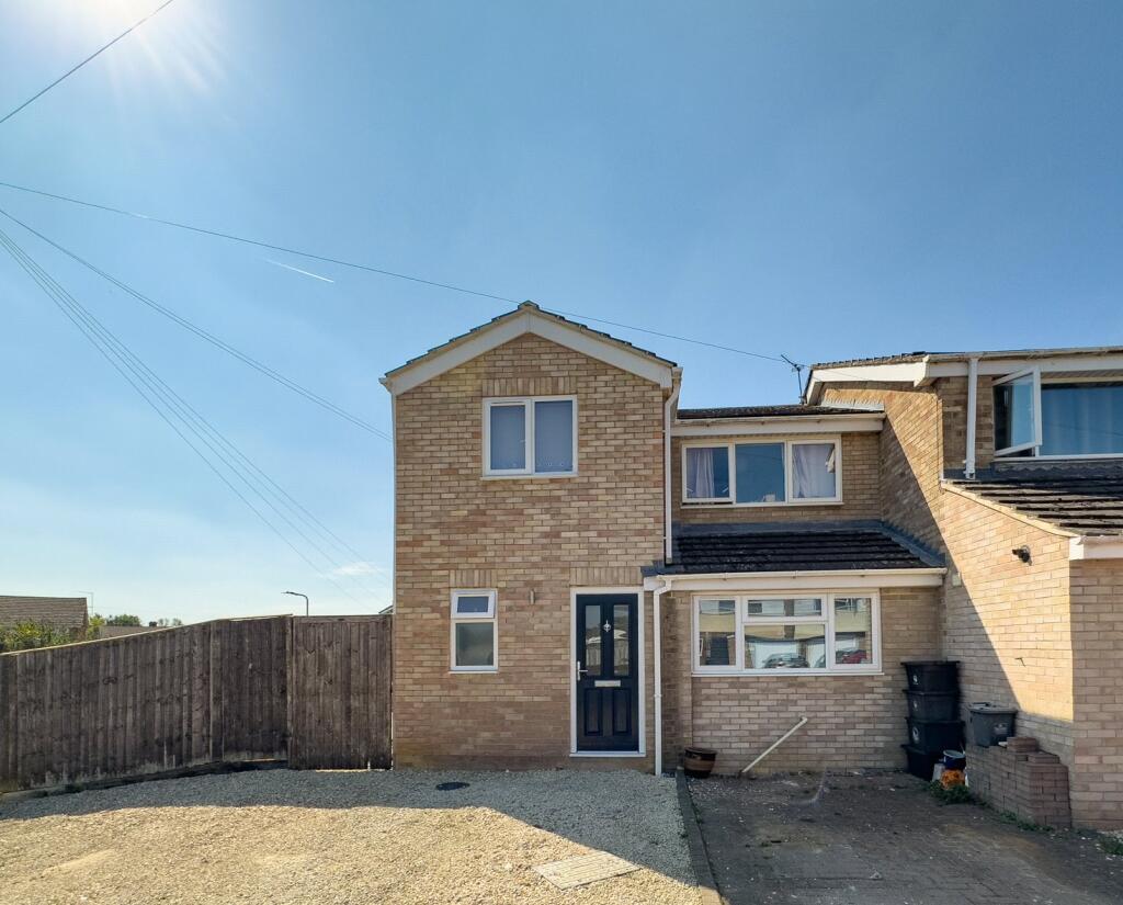 Main image of property: Witney, Oxfordshire, OX28