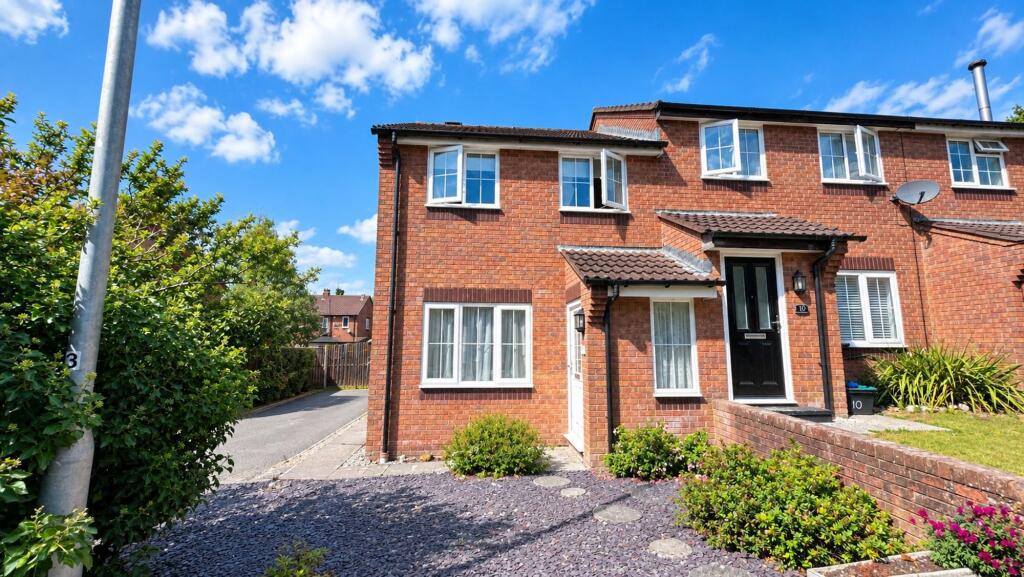 Main image of property: Chestnut Drive, Kingsteignton, TQ12