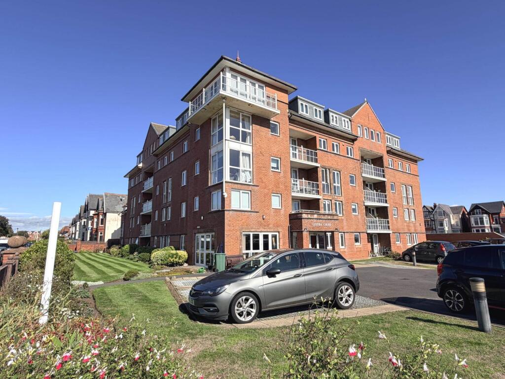 Main image of property: Lystra Court, South Promenade, Lytham St Annes, FY8 1NP