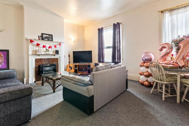FFF - Living Room
