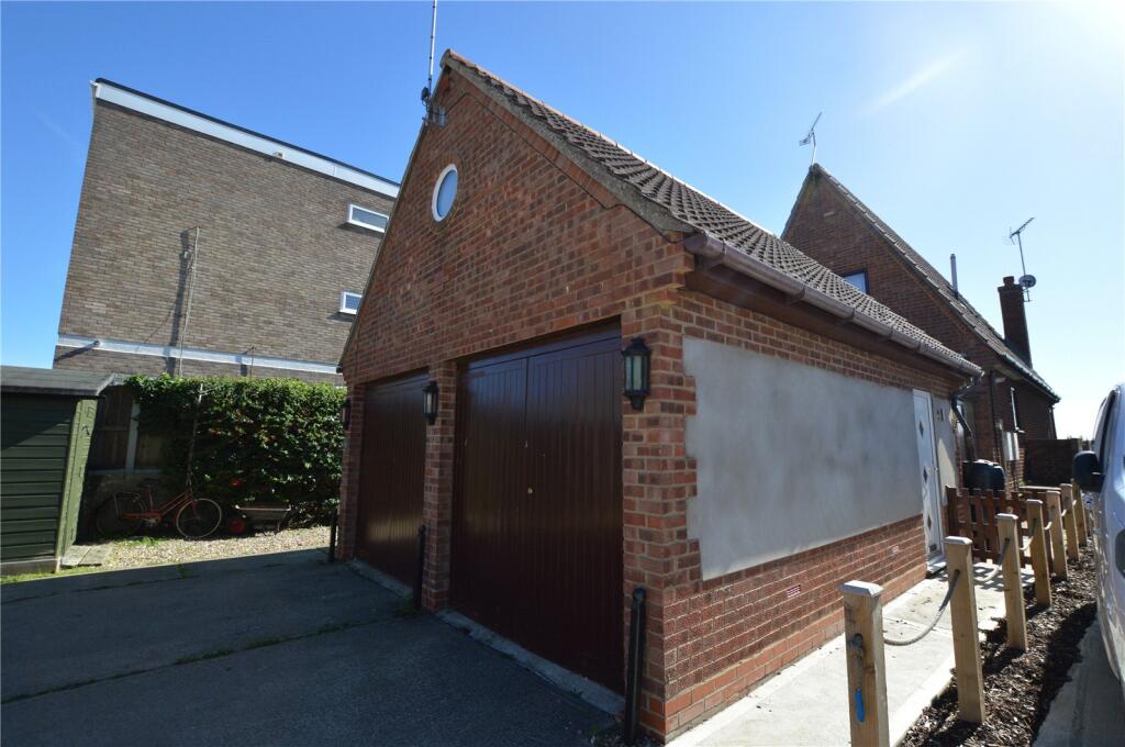 Main image of property: Kingsland Beach, West Mersea, Colchester, CO5