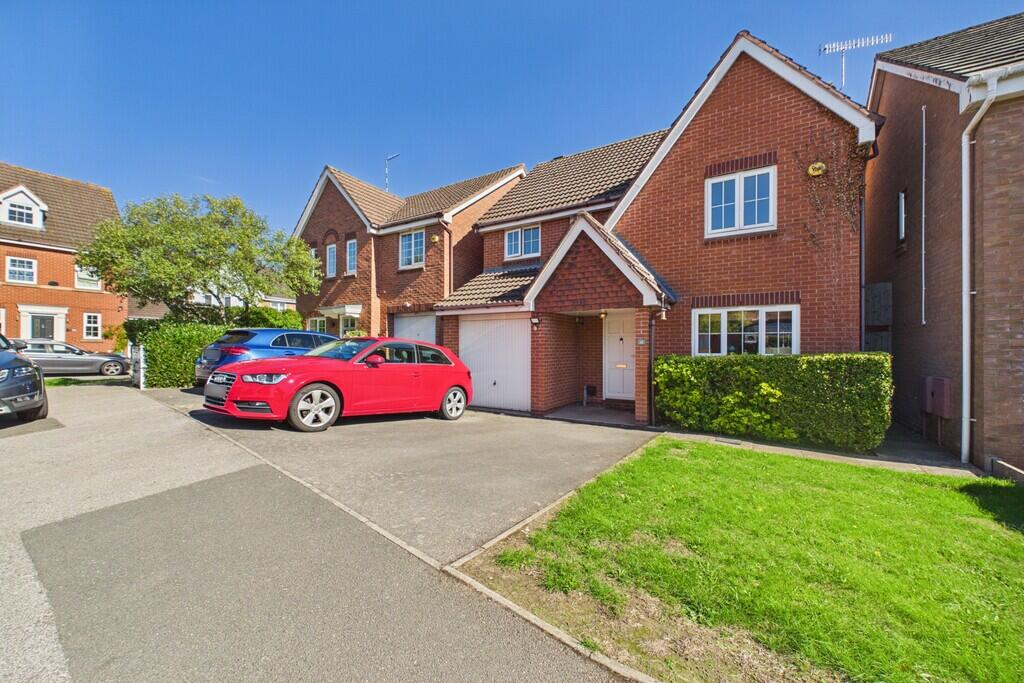 Main image of property: Admington Drive, Hatton Park, Warwick