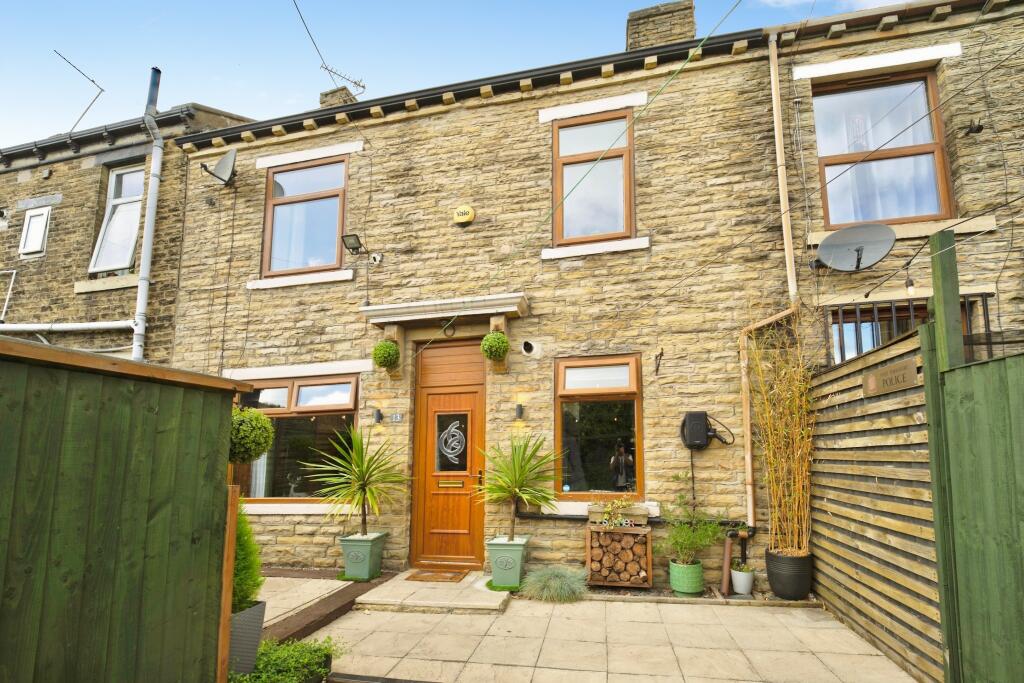 Main image of property: Parrott Street, Bradford, BD4