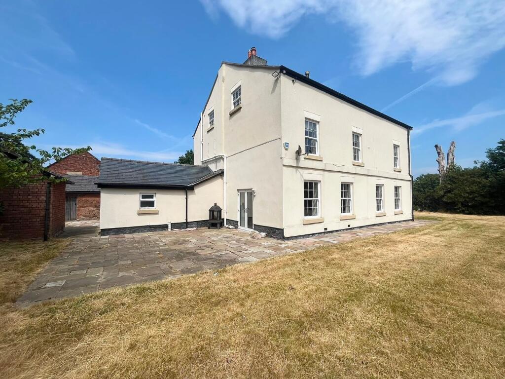 Main image of property: Altys Farm, Altys Lane, ORMSKIRK, L39 4RQ
