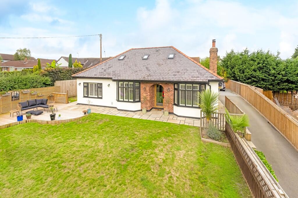 Main image of property: Hill View Farm, Warrington Road, Mickle Trafford, CH2