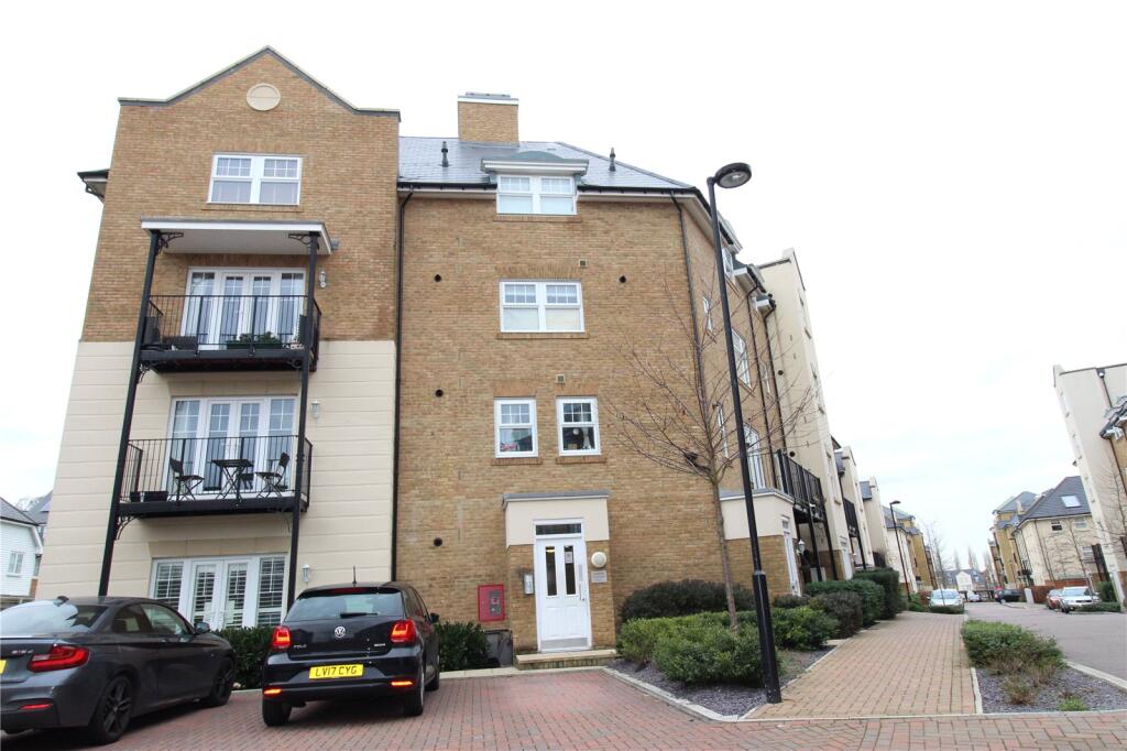 Main image of property: Strand House, 16 Wells View Drive, Bromley, BR2