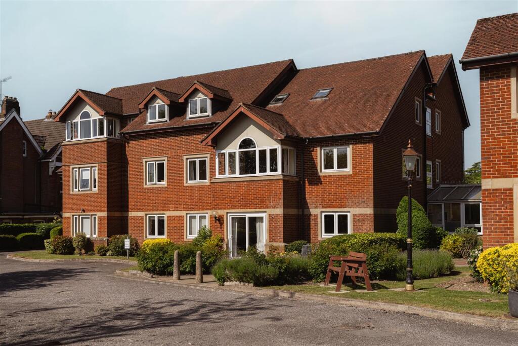 Main image of property: Alma Road, Reigate