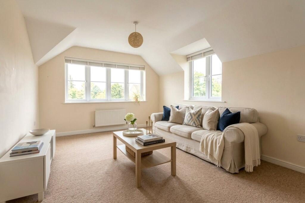 Main image of property: Blandamour Way, Southmead, Bristol, BS10