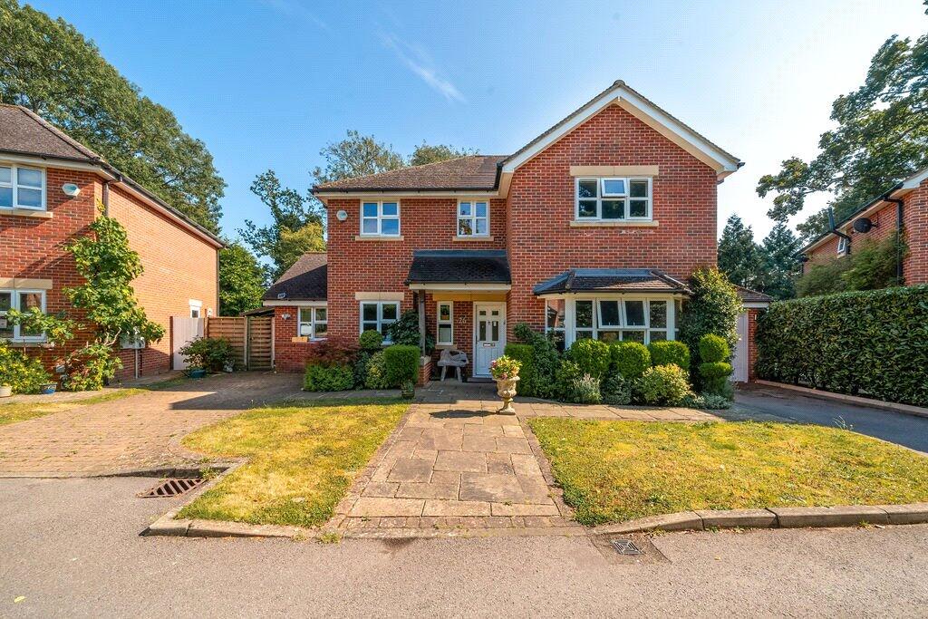 Main image of property: Denewood Close, Watford, Hertfordshire, WD17