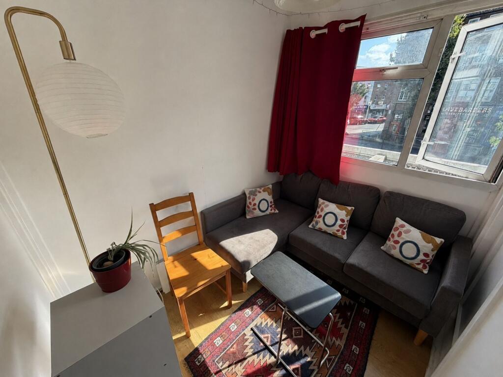 Main image of property: Gateway - 4 Bedroom With Lounge