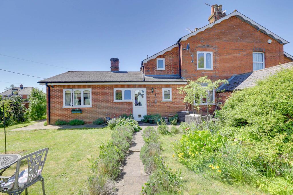Main image of property: Woodlands Road, Sonning Common, South Oxfordshire