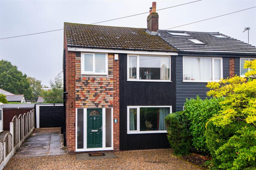 Main image of property: Dale Avenue, Euxton, Chorley