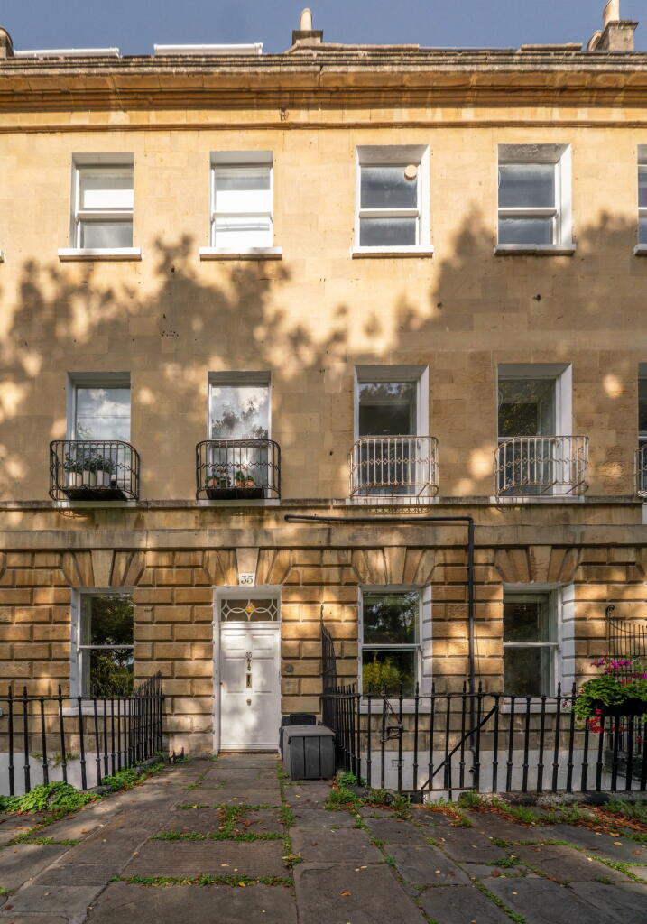 Main image of property: Green Park, Bath, BA1 1HZ