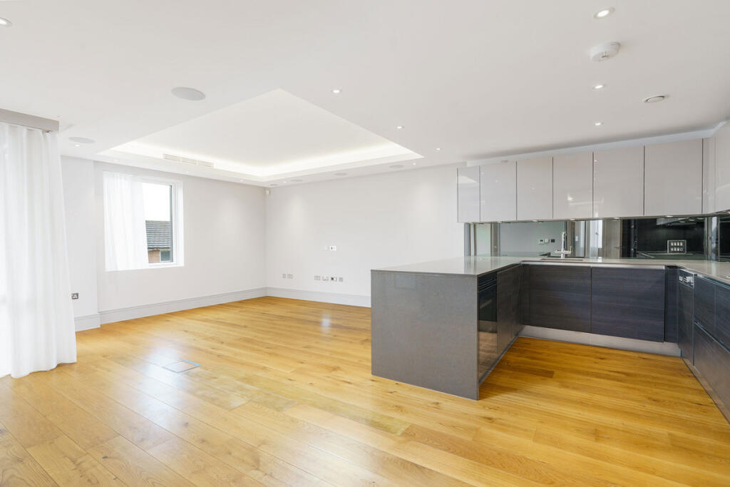 Main image of property: Cecil Grove, , NW8