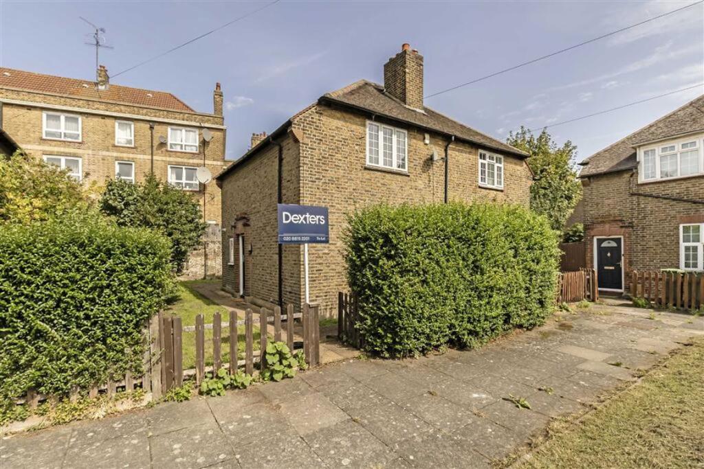 Main image of property: Roan Street, Greenwich