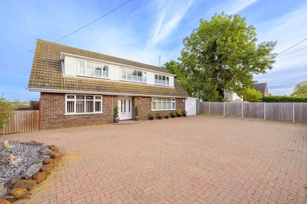 Main image of property: Main Road, Parson Drove, Wisbech, Cambridgeshire, PE13 4LA