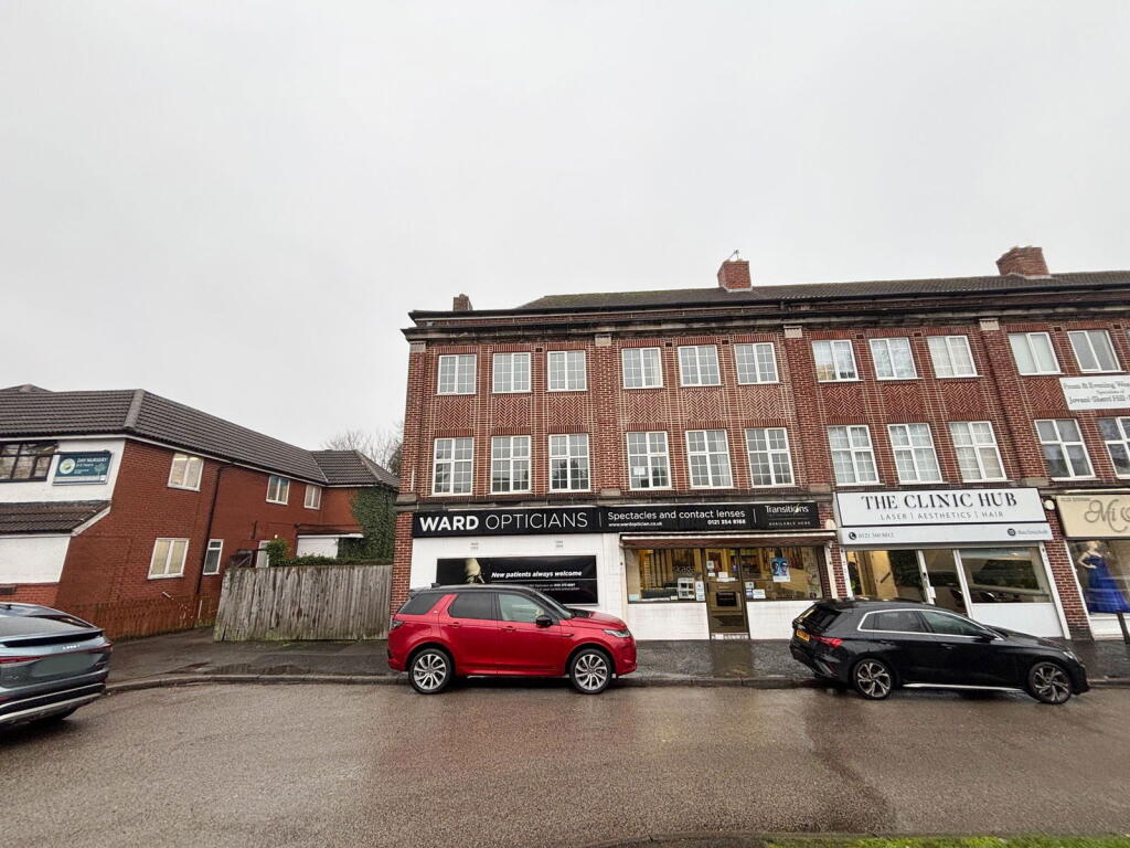 Main image of property: Flat 9, 83a Chester Road, Sutton Coldfield, B73 5BA