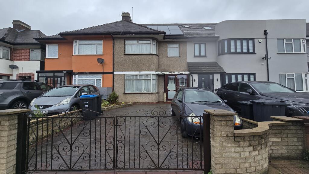 Main image of property: Eastern Avenue, Ilford, Redbridge