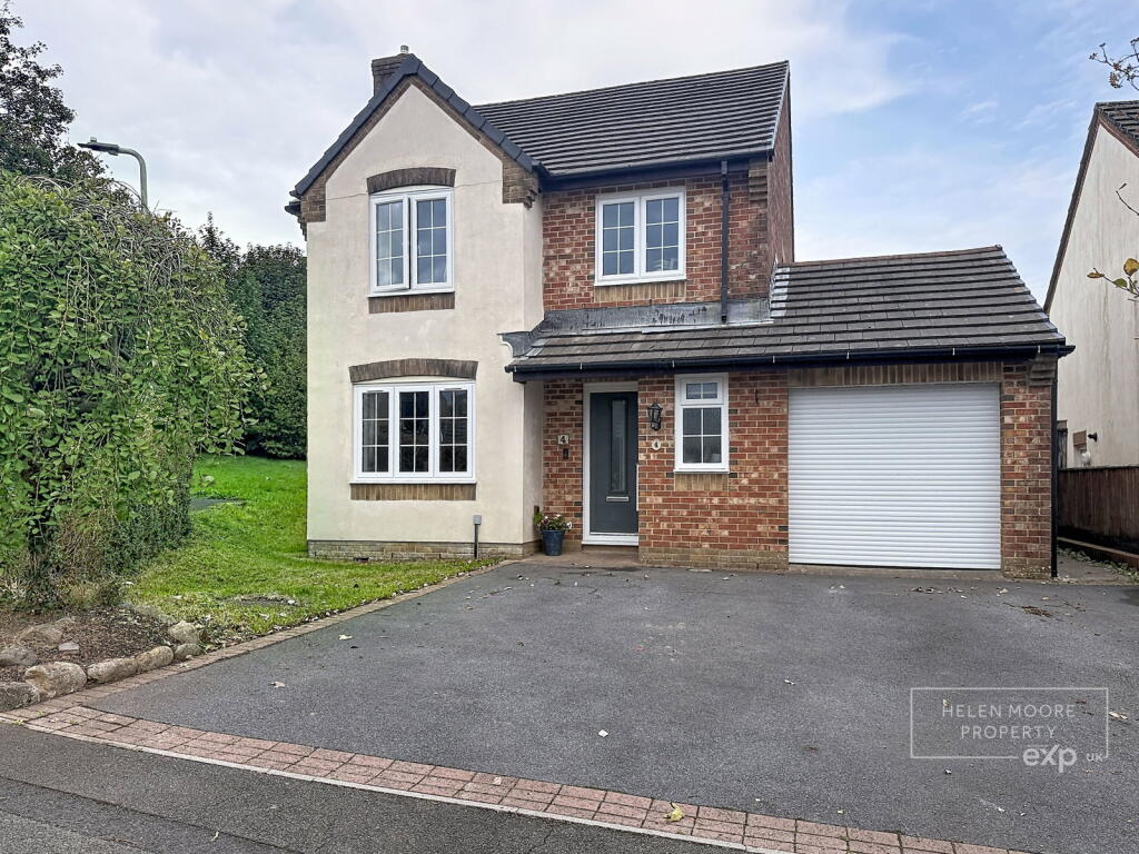 Main image of property: Corfe Close, Ivybridge, Devon