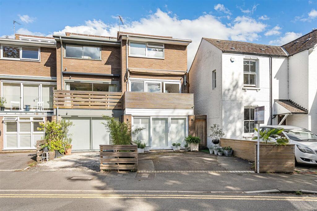 Main image of property: Lower Ham Road, Kingston Upon Thames