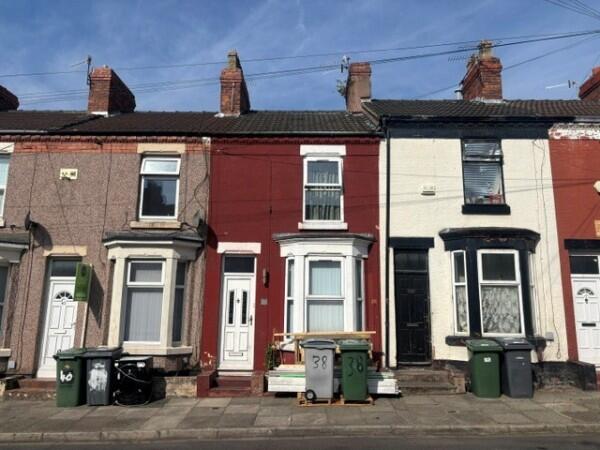 Main image of property: 38 MOORLAND ROAD, BIRKENHEAD