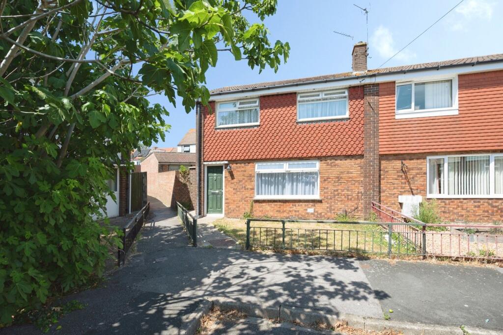 Main image of property: Seaway Crescent, Southsea, Hampshire, PO4