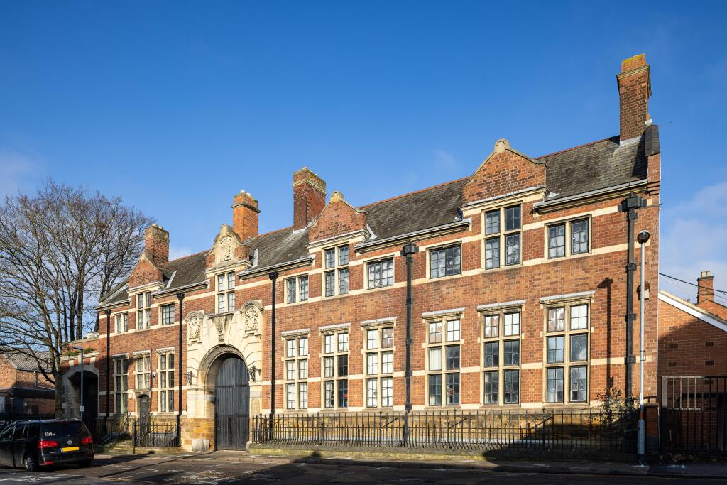 County Hall 1.jpg