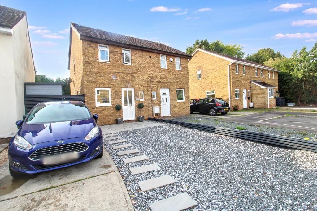 Main image of property: Wavell Close, Yate, Bristol, BS37 5UN
