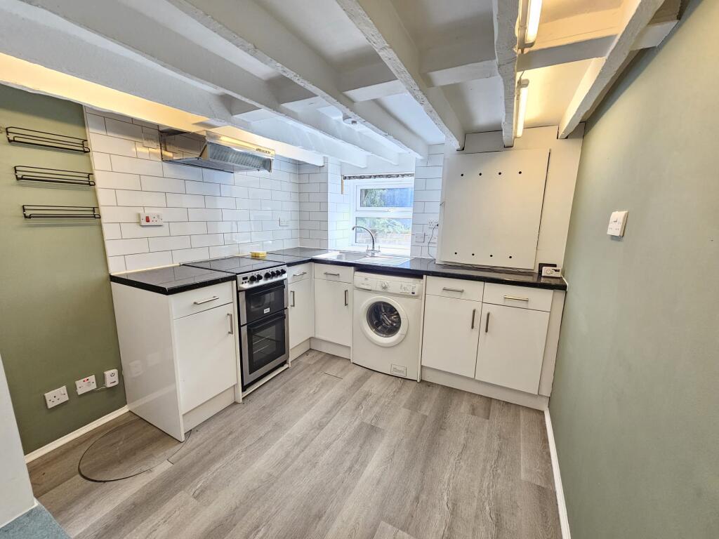 Main image of property: Guildford Road, Farnham, Surrey