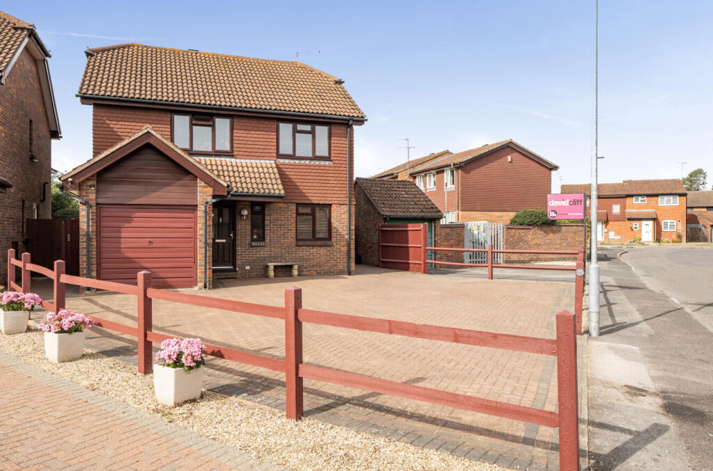 Main image of property: Tamar Way, Wokingham, Berkshire, RG41