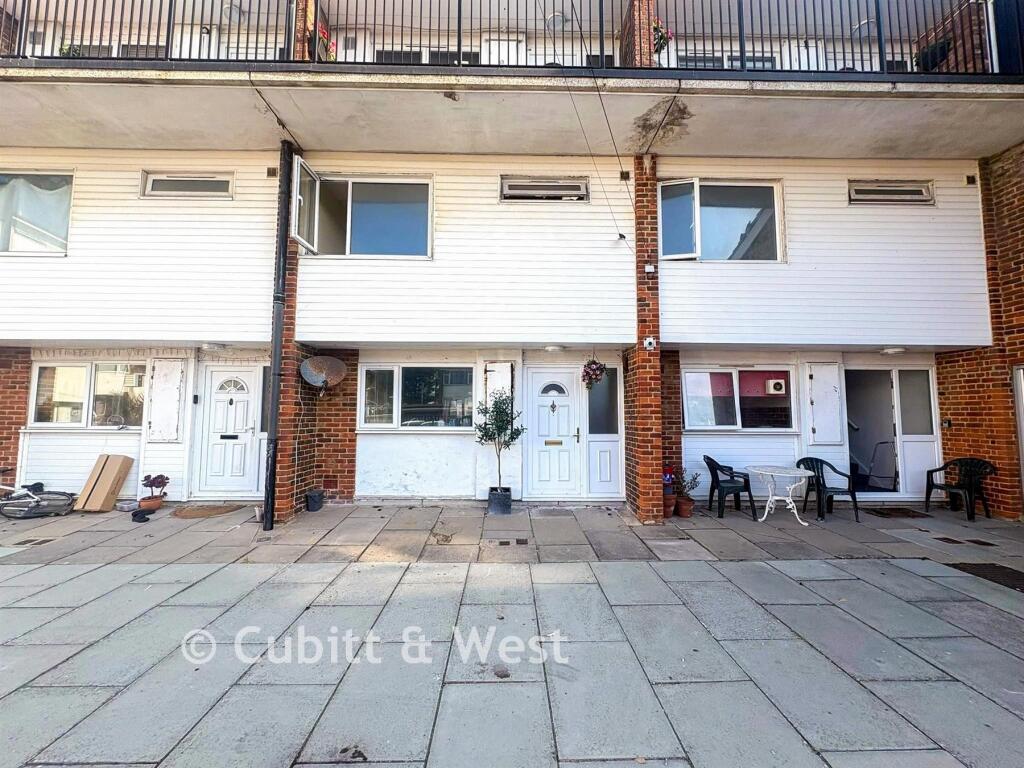 Main image of property: Lumsden Road, Southsea, Hampshire