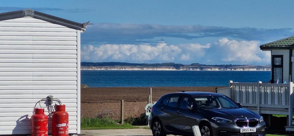 Main image of property: Willerby Ellerton Extra , Yorkshire and the Humber, Parkdean Resorts Barmston Beach Holiday Park, Sands Lane, Barmston