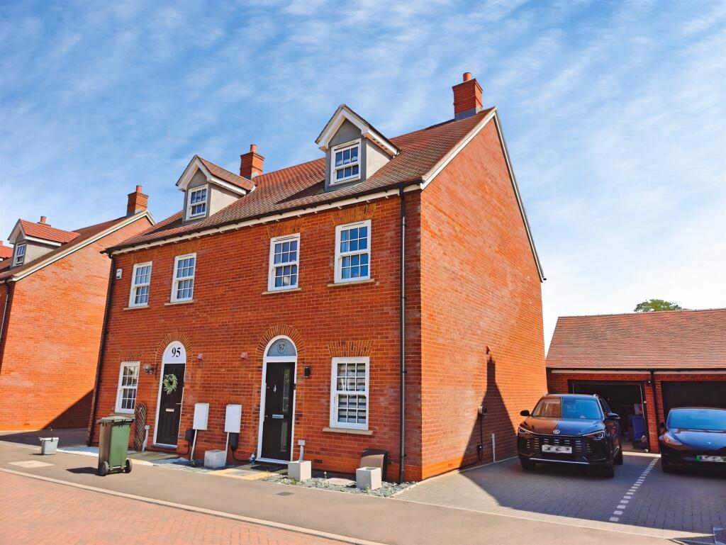 Main image of property: Bourton Road, Banbury