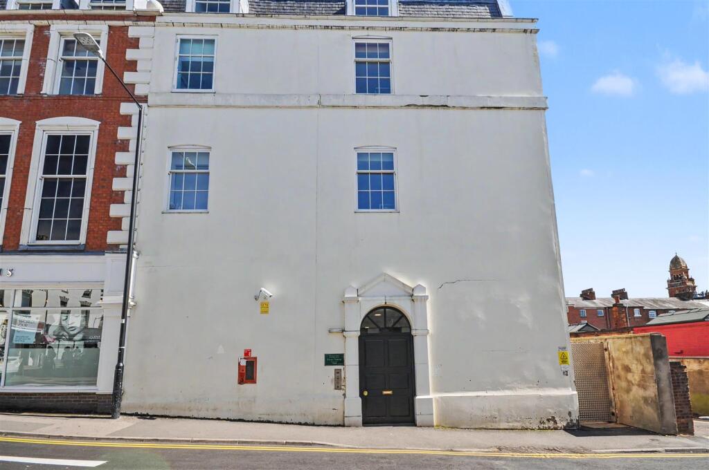 Main image of property: 8 Woodward House, 43 Bedford Street, Leamington SpaWarwickshire