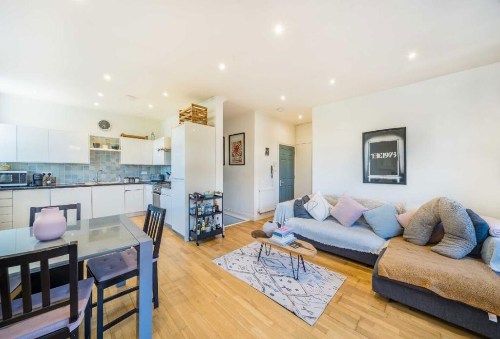 Main image of property: Hillside Road, Streatham