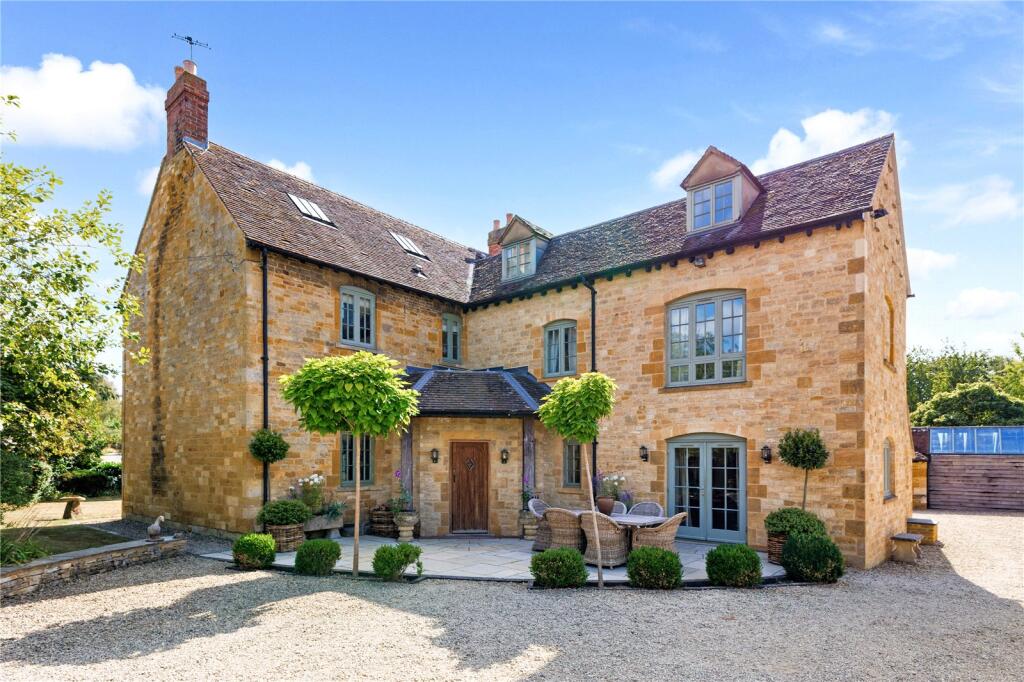 Main image of property: Draycott, Moreton-in-Marsh, Gloucestershire, GL56