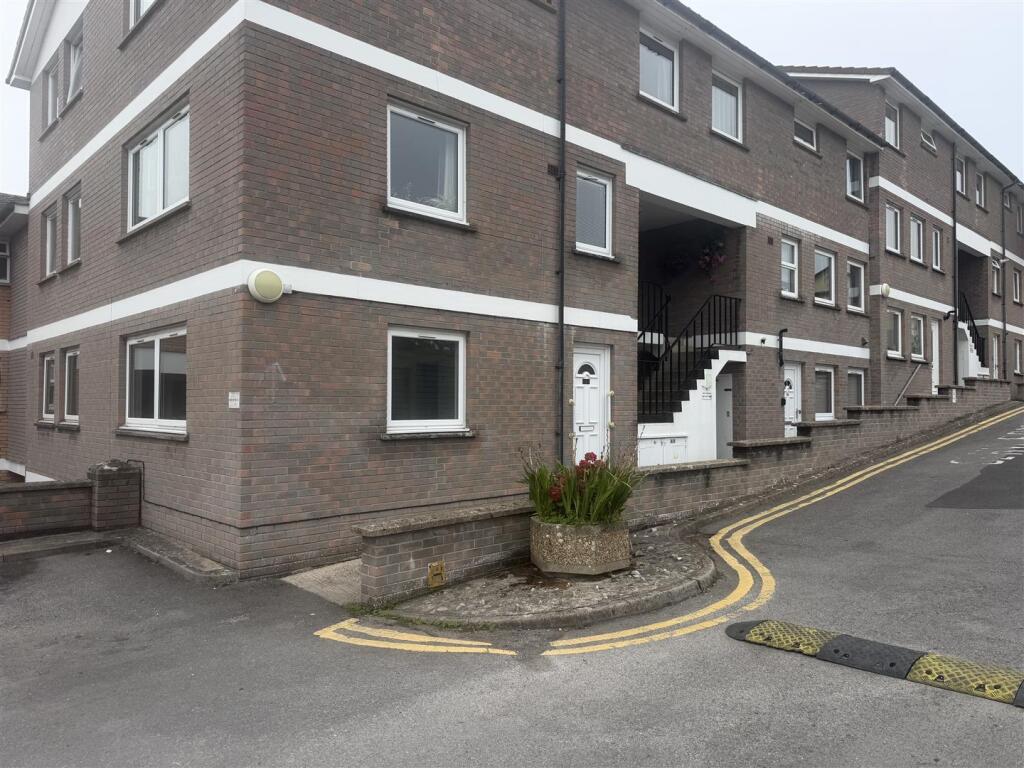 Main image of property: The Grove, Dorchester