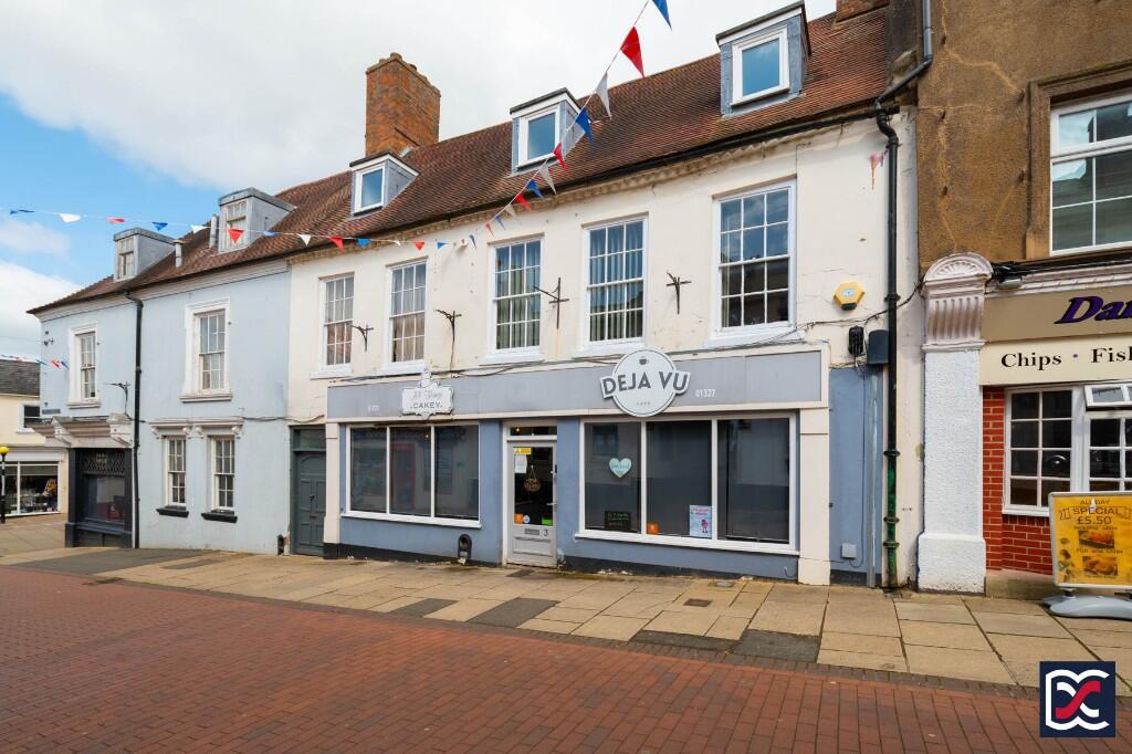 Main image of property: Sheaf Street, Daventry, Northamptonshire, NN11
