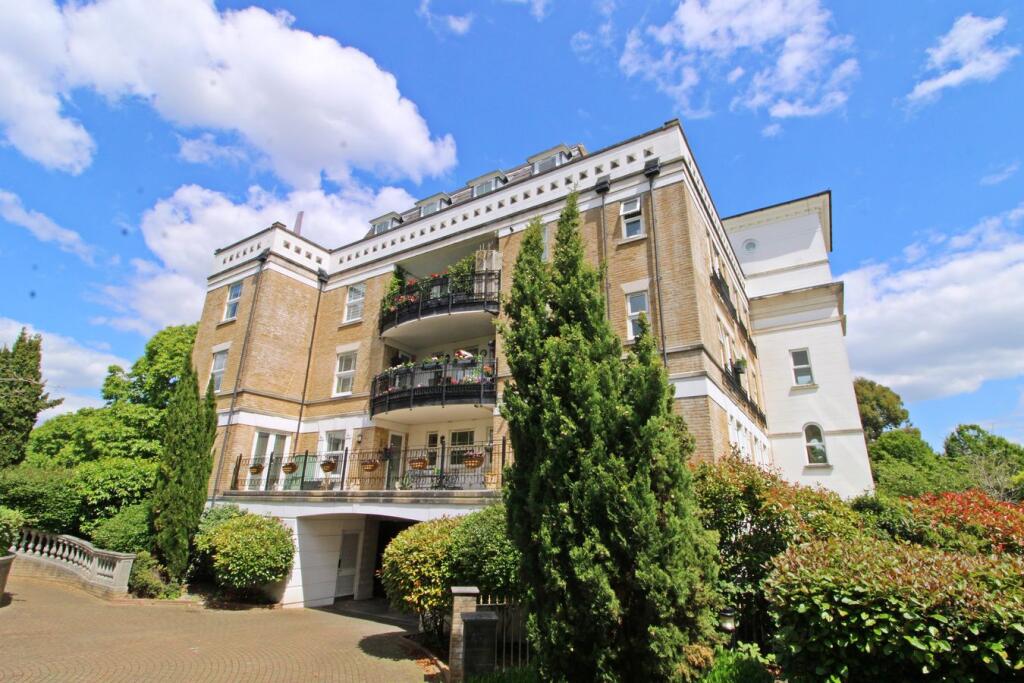Main image of property: St Martins Lane, Langley Park, Beckenham, BR3