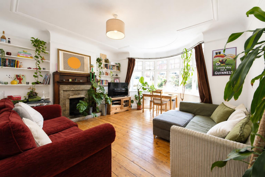 Main image of property: Bramshill Gardens, Highgate, NW5