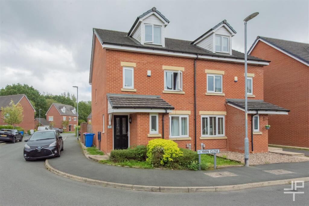 Main image of property: Yarn Close, Worsley, Manchester, M28 3UG