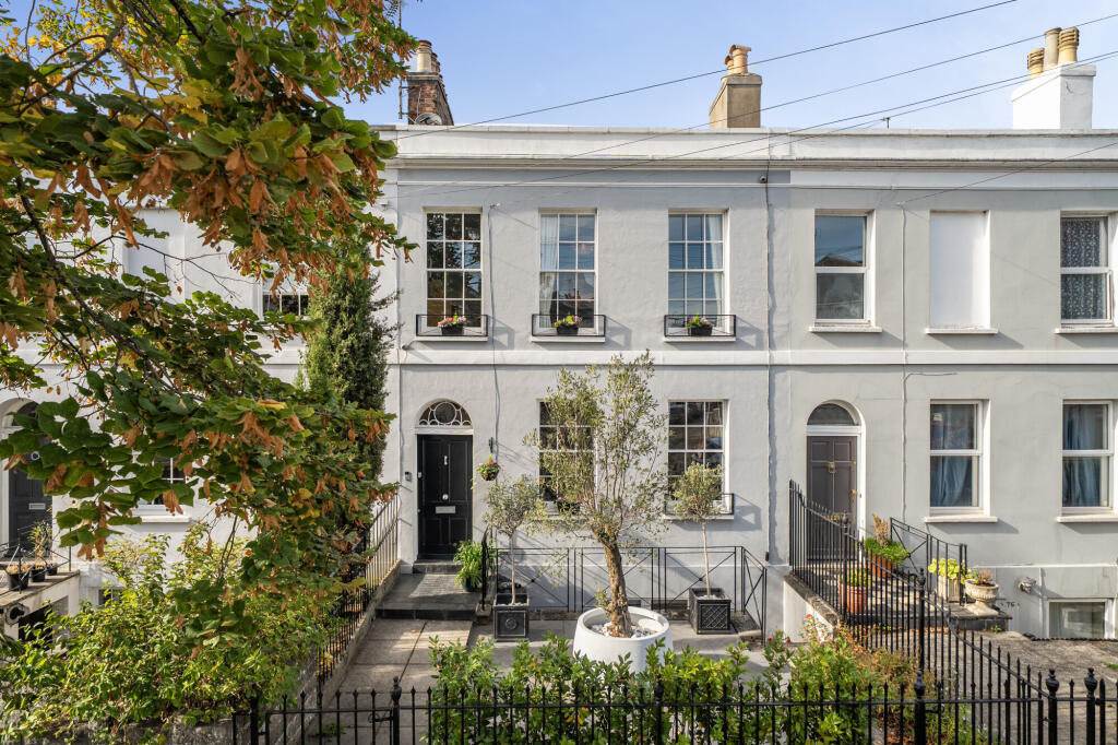 Main image of property: Hewlett Road, Cheltenham, GL52