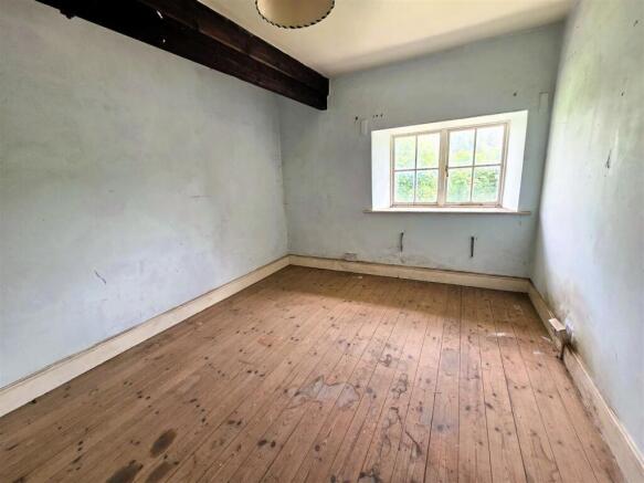 Horse and Groom - Bedroom 3.jpg