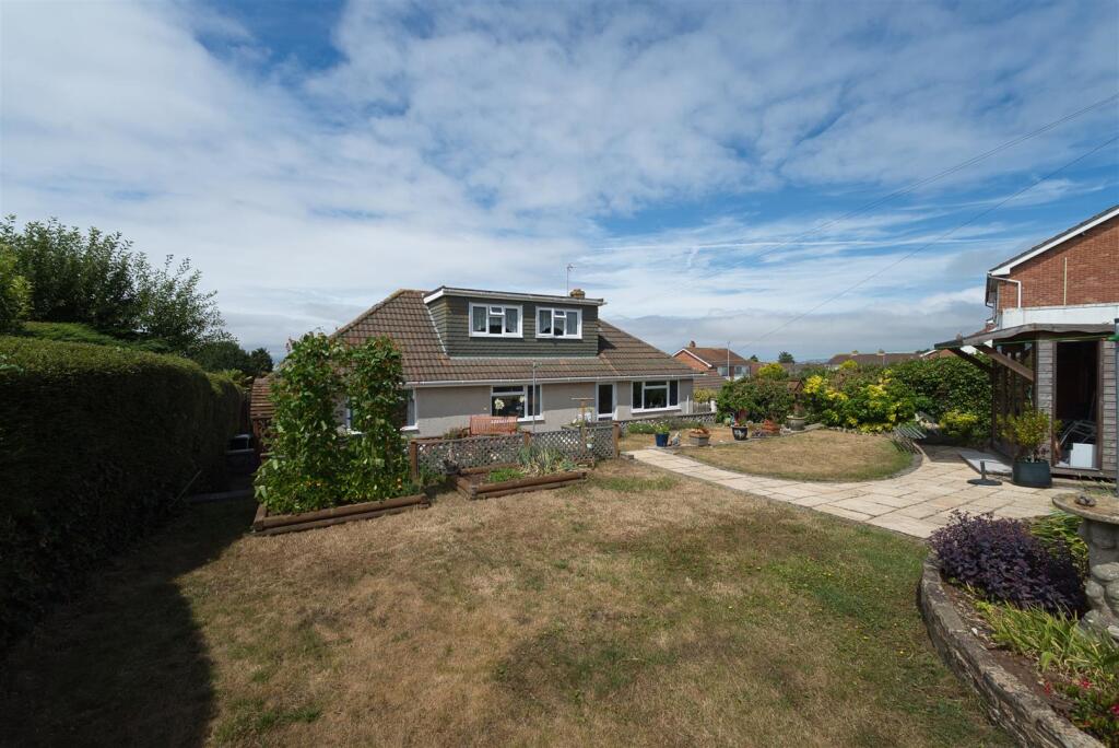 Main image of property: Pimms Lane, Worlebury - FANTASTIC LOCATION